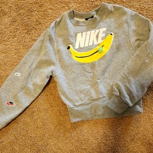 Xs nike sweater